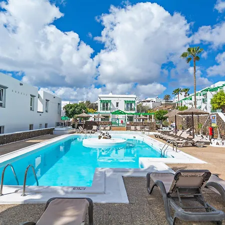 Апартаменти Guasimeta Duplex Balcony - Pool *